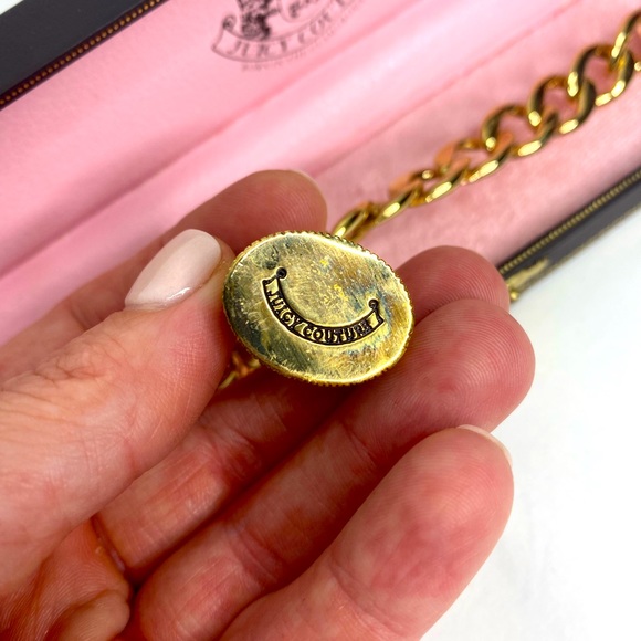 Juicy Couture Women’s Y2K Wedding Cake Chunky Gold Charm Bracelet With Box - Picture 10 of 13